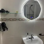 Centrico A 1km De La Playa. شقة بونتيدويمي