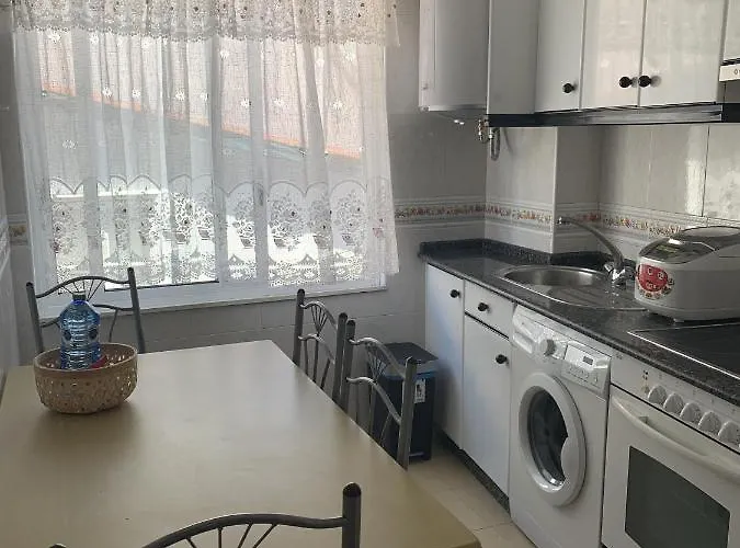 Céntrico A 1km De La Playa. Appartamento *