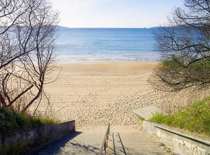 Centrico A 1km De La Playa. Puentedeume
